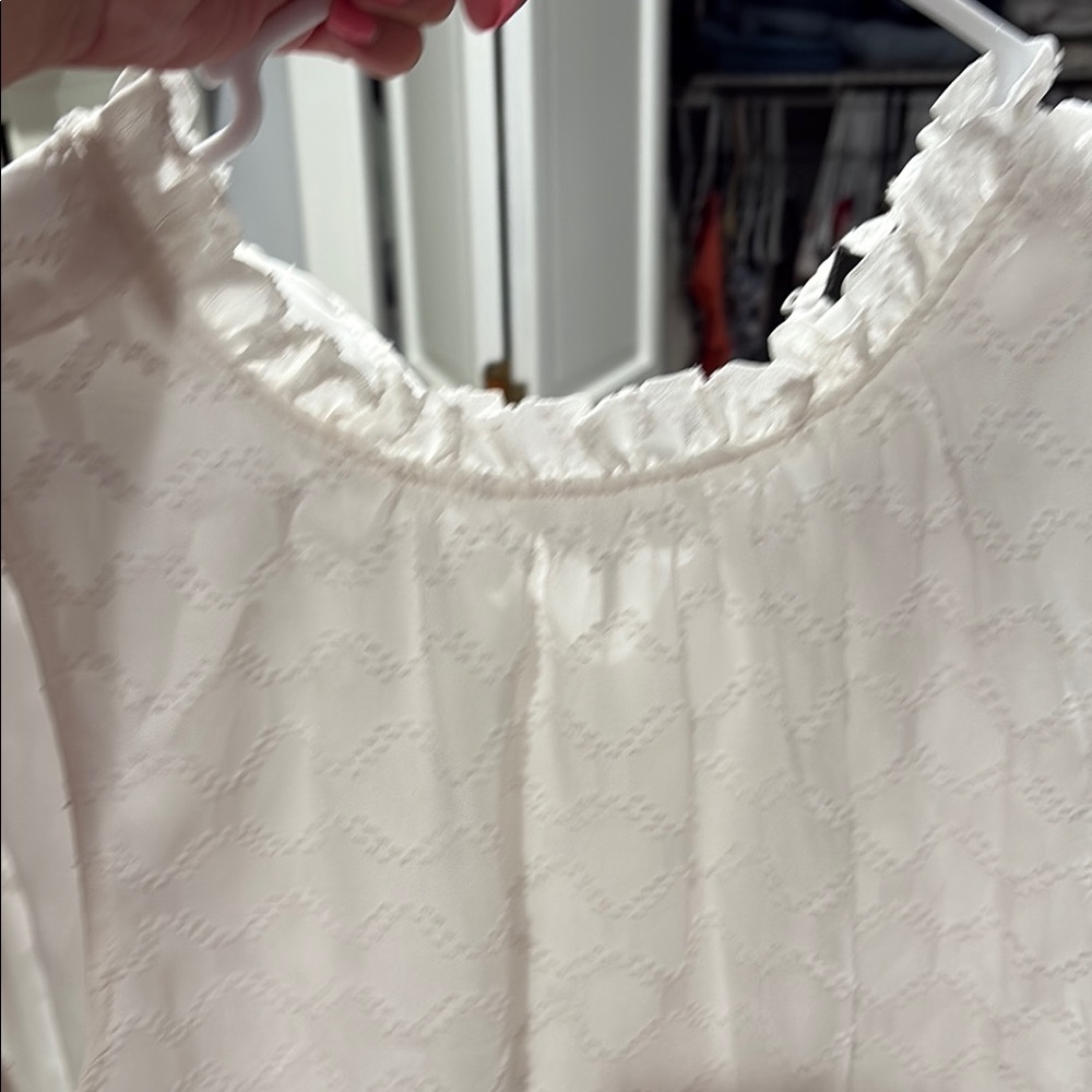Banana Republic White Textured Blouse